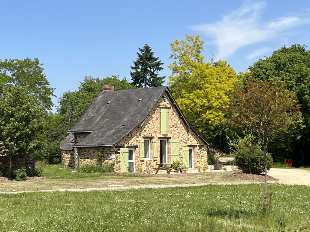 petit gite sud mayenne 3 personnes